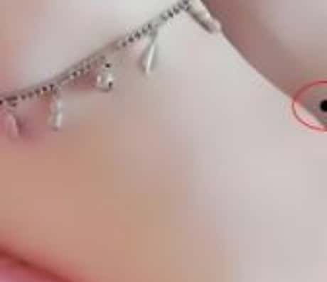 右脚有痣的含义与解读