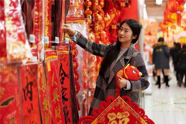 b型血女人的性格特点 B型血女生性格解析